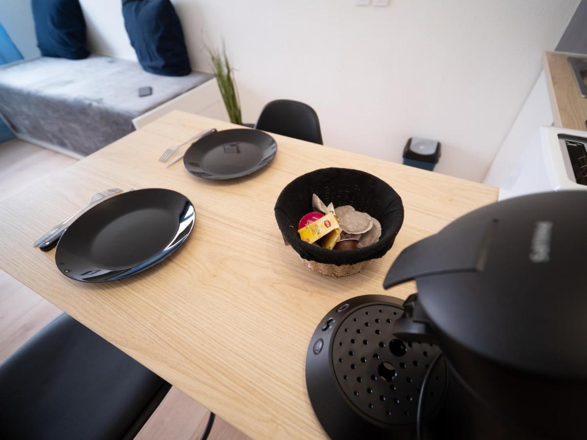Appartement Climatise Avec Parking A 6Min A Pied De La Gare St Charles Marseille Bagian luar foto