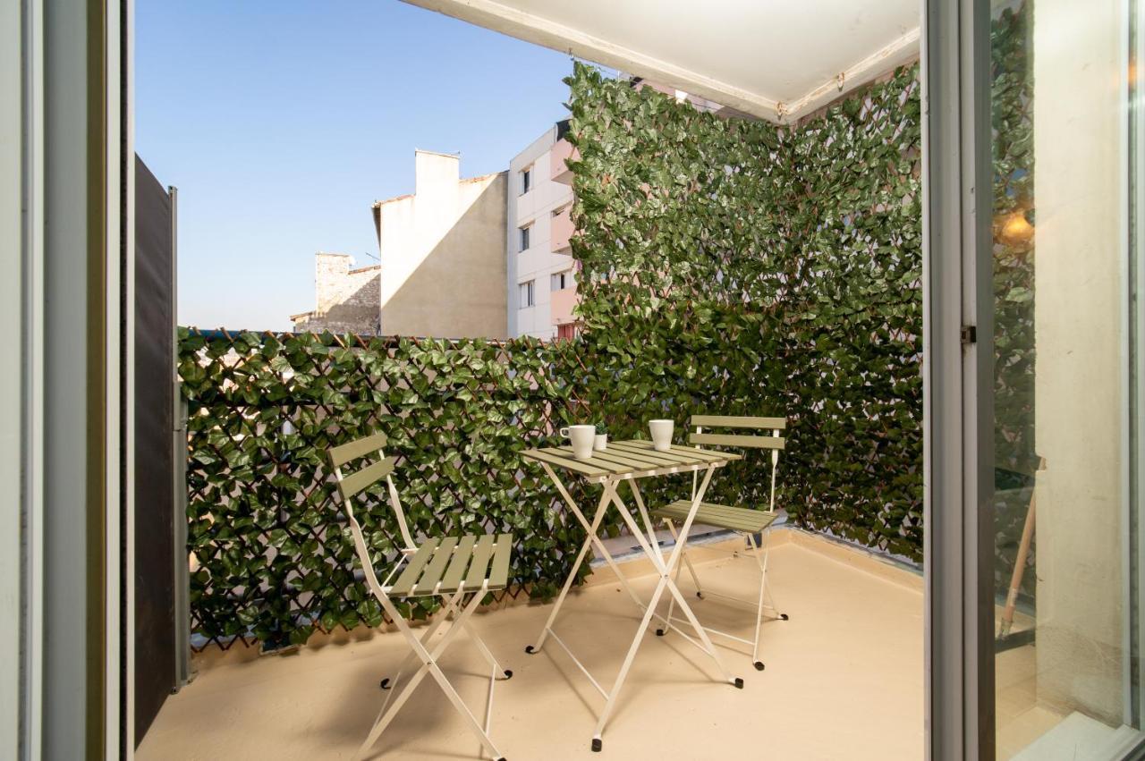 Appartement Climatise Avec Parking A 6Min A Pied De La Gare St Charles Marseille Bagian luar foto