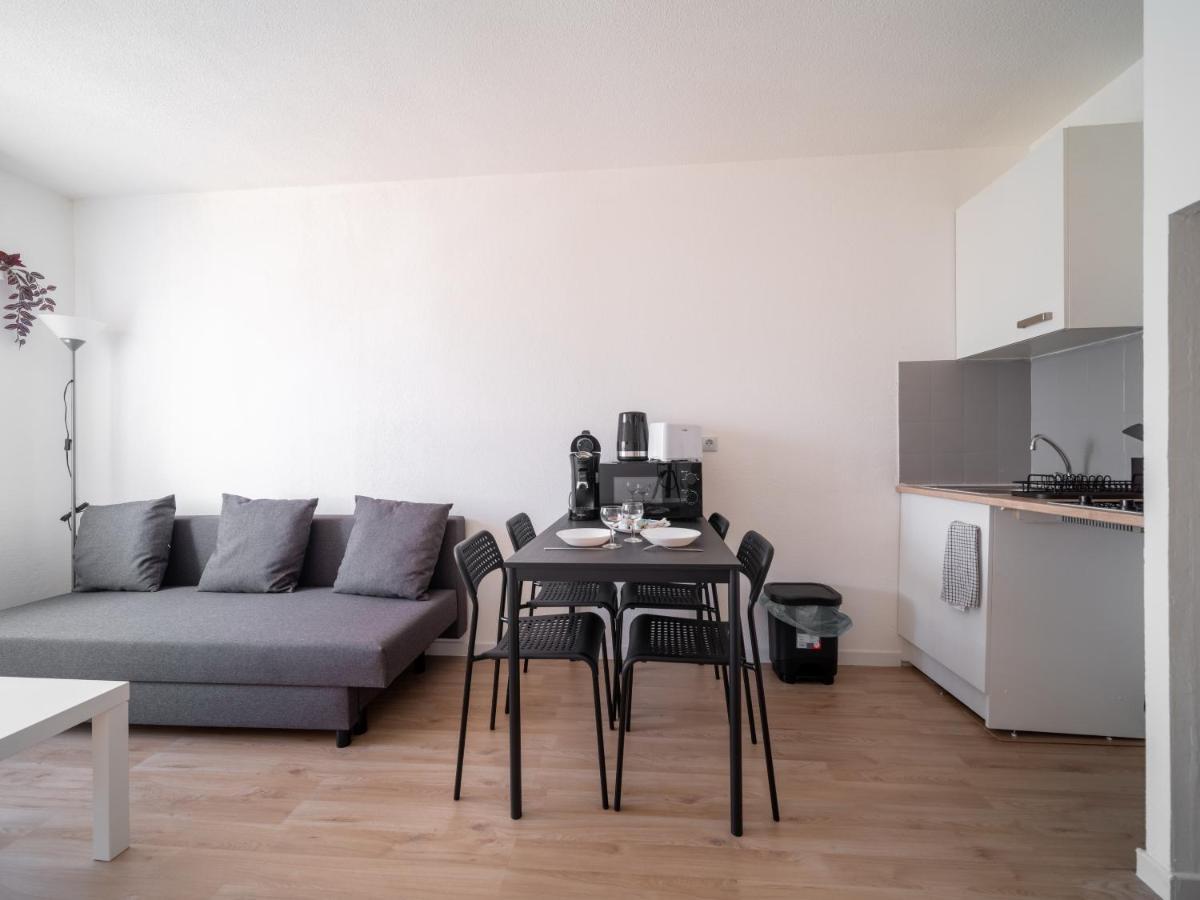 Appartement Climatise Avec Parking A 6Min A Pied De La Gare St Charles Marseille Bagian luar foto