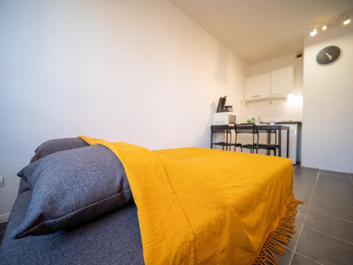 Appartement Climatise Avec Parking A 6Min A Pied De La Gare St Charles Marseille Bagian luar foto
